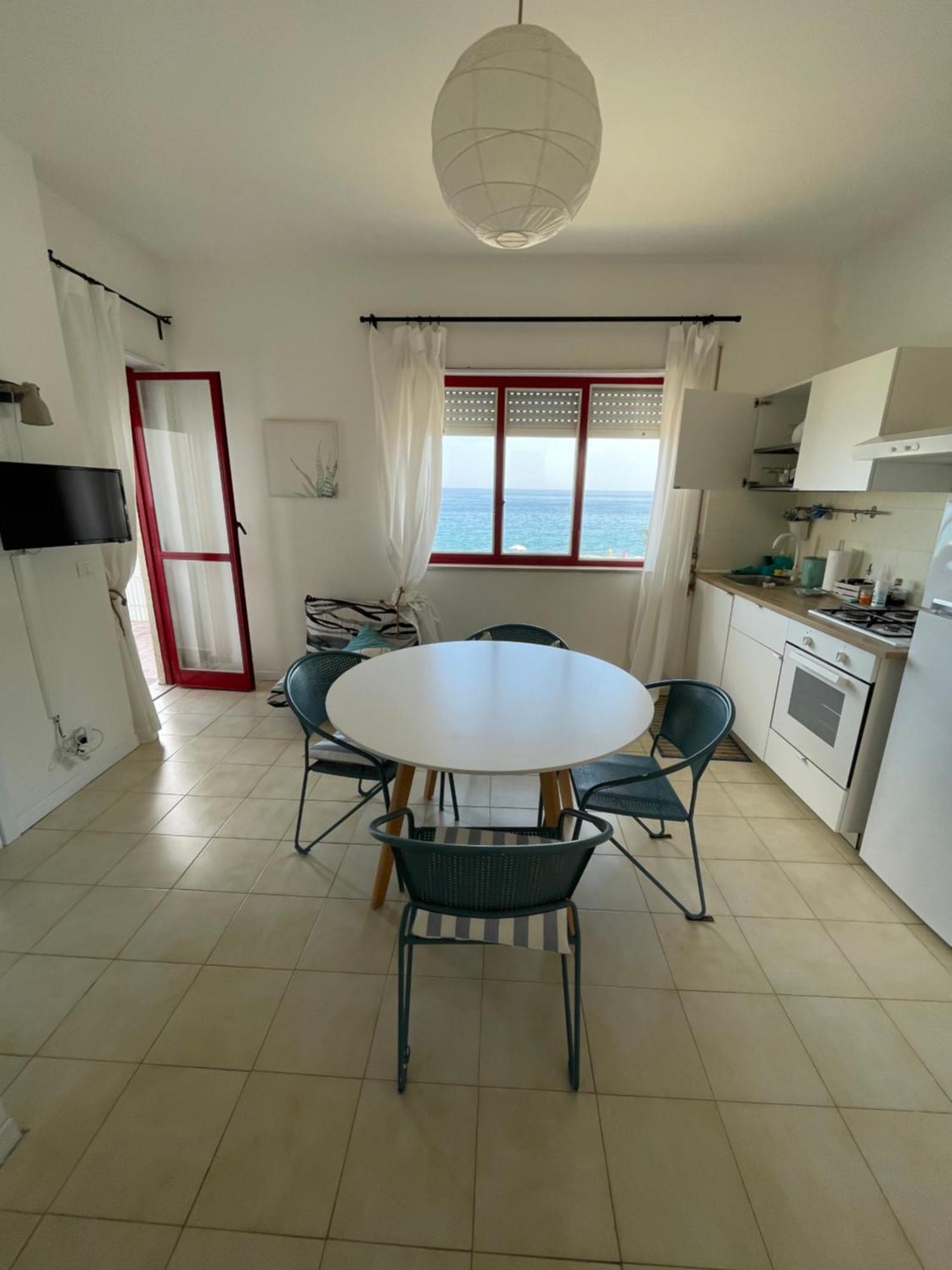 The Greek' House Apartment Bova Marina Bagian luar foto