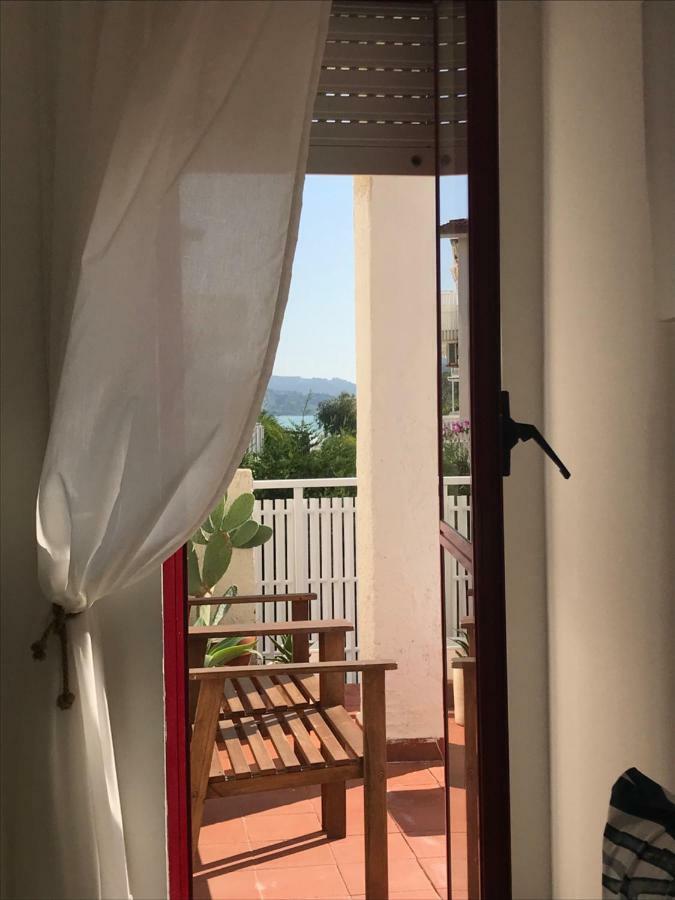 The Greek' House Apartment Bova Marina Bagian luar foto